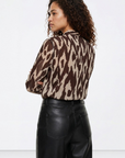 Blusa com Padrão - Castanho