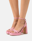 Sandálias de Tacão - Rosa