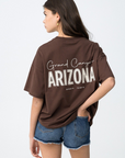 T-shirt com Estampado Traseiro - Castanho