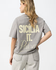 Camiseta con estampado en la espalda - Gris