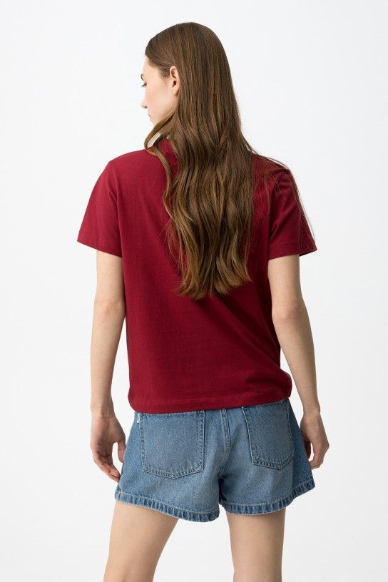 T-shirt com Aplicações - Vermelho