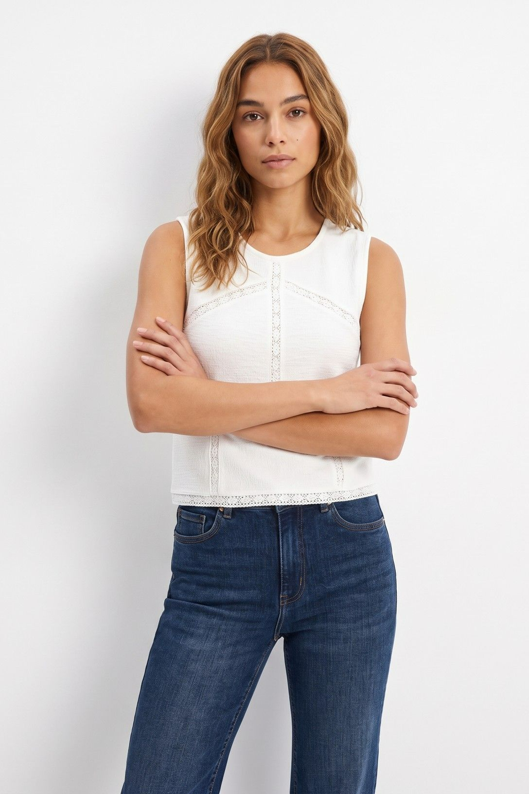 Top com Pormenor - Branco