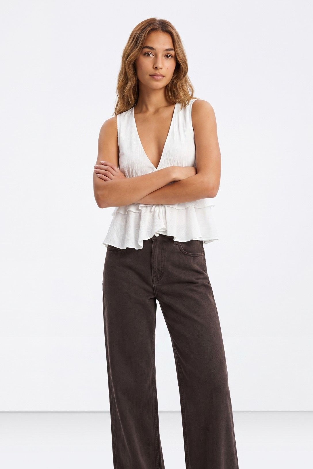 Top com Folhos - Branco