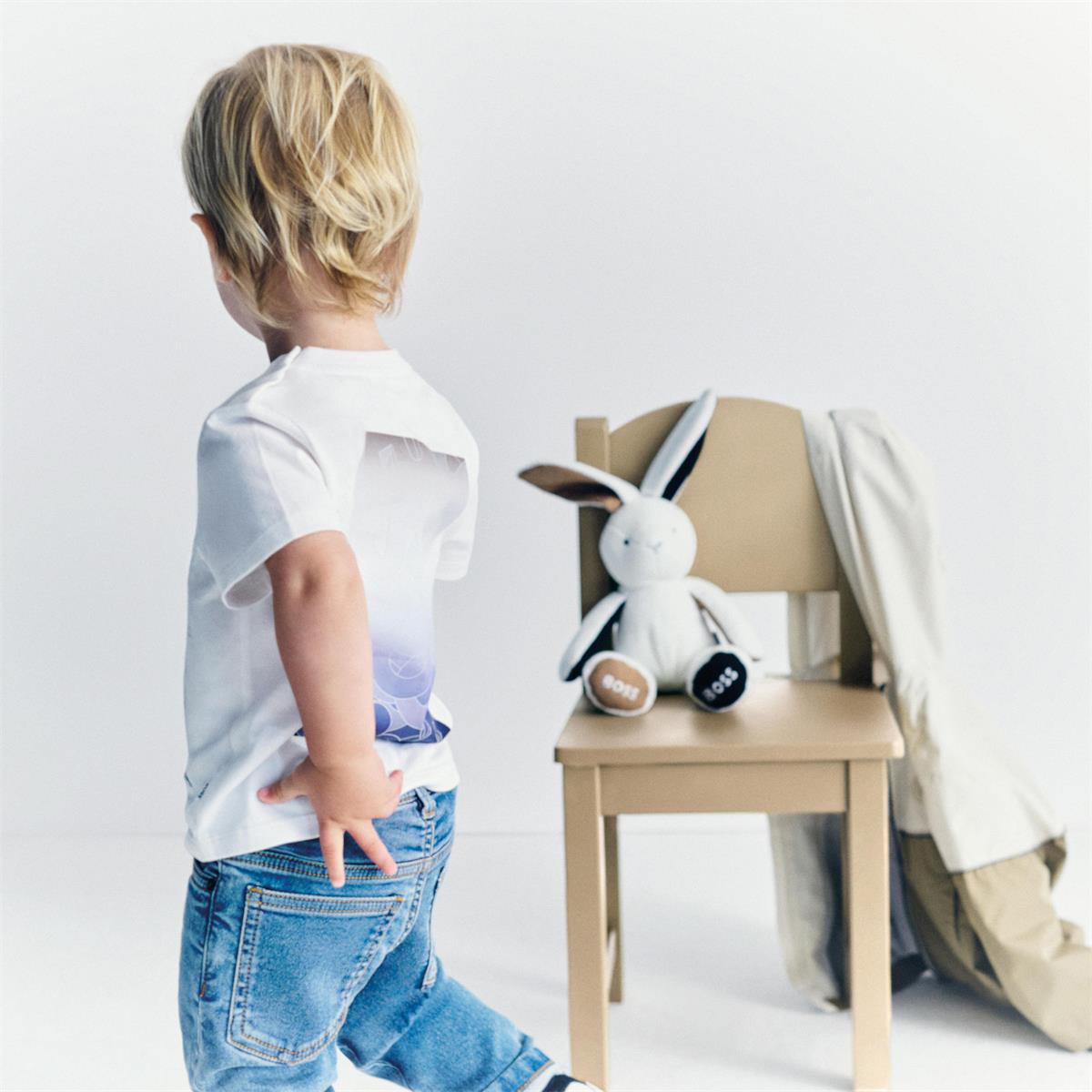 T-shirt com Estampado Traseiro - Branco