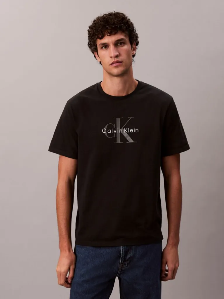 T-shirt com Logo - Preto