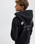 Hoodie com Estampado Traseiro - Preto