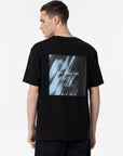 T-shirt com Estampado Traseiro - Preto